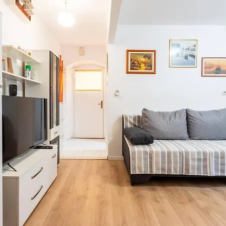 Giardino Apartament *